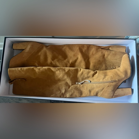 New in box Patrizia Pepe camel suede over the knee heeled boots 37 7 - Picture 6 of 8